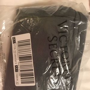 Victoria’s Secret Leggings NWT
